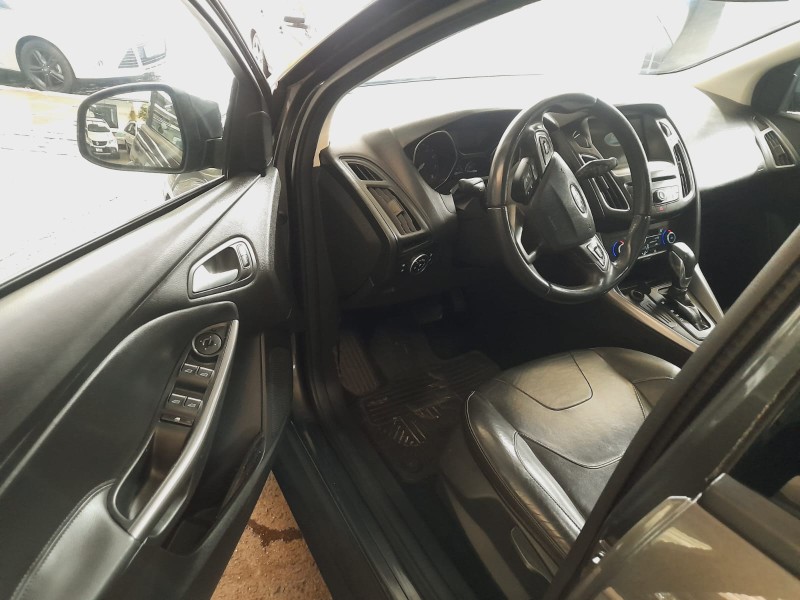 FOCUS 2.0 SE HATCH 16V FLEX 4P AUTO - 2019 - FARROUPILHA