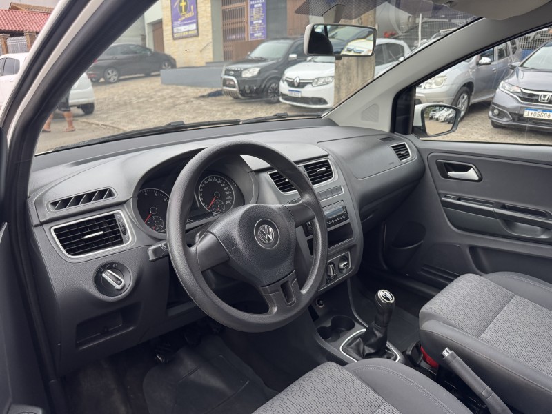 SPACEFOX 1.6 MI TREND 8V FLEX 4P MANUAL - 2013 - DOIS IRMãOS