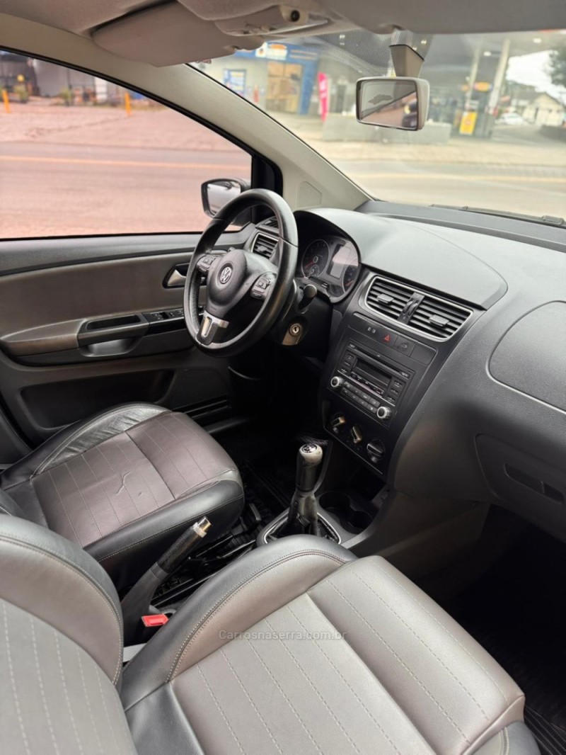 CROSSFOX 1.6 MI FLEX 8V 4P MANUAL - 2013 - CAXIAS DO SUL