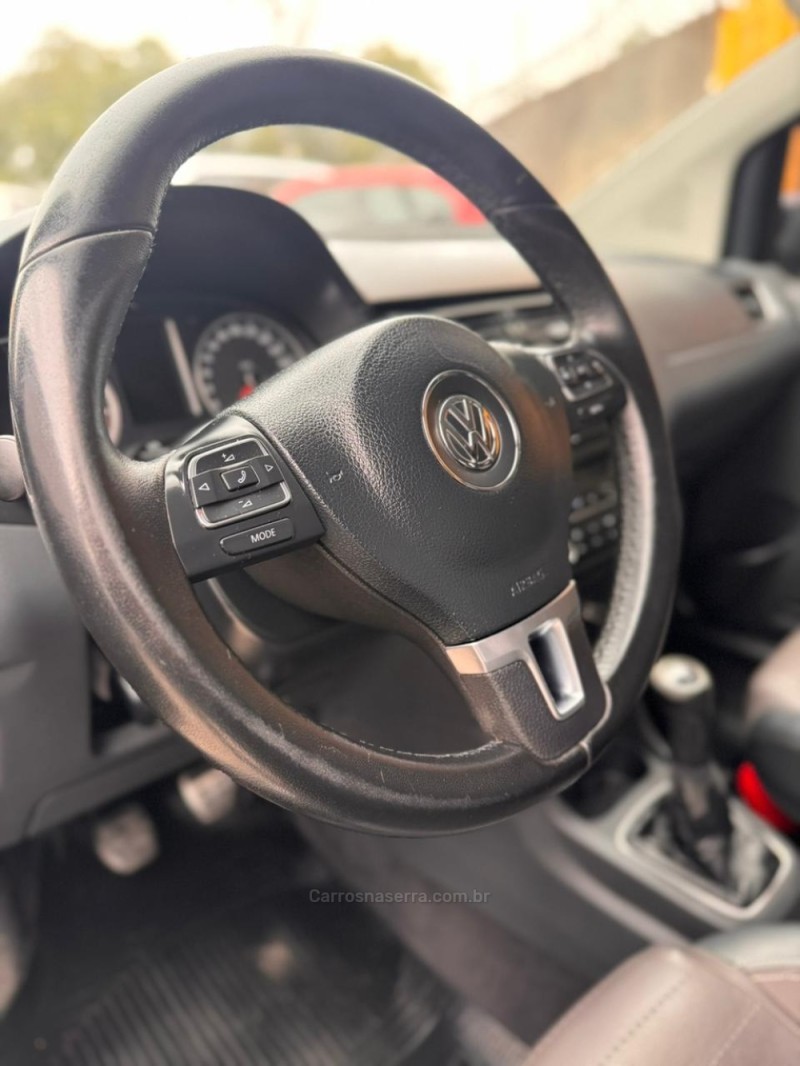 CROSSFOX 1.6 MI FLEX 8V 4P MANUAL - 2013 - CAXIAS DO SUL