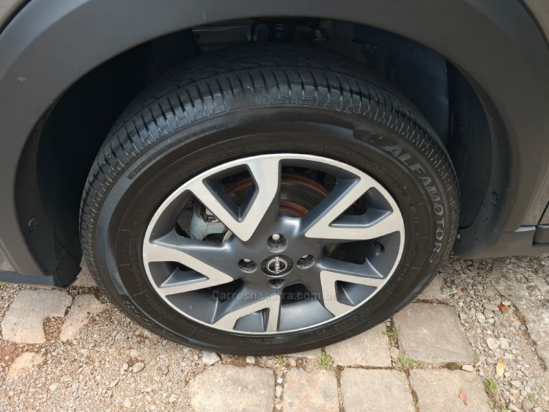 KICKS 1.6 16V SENSE FLEXSTART 4P MANUAL - 2024 - GUAPORé