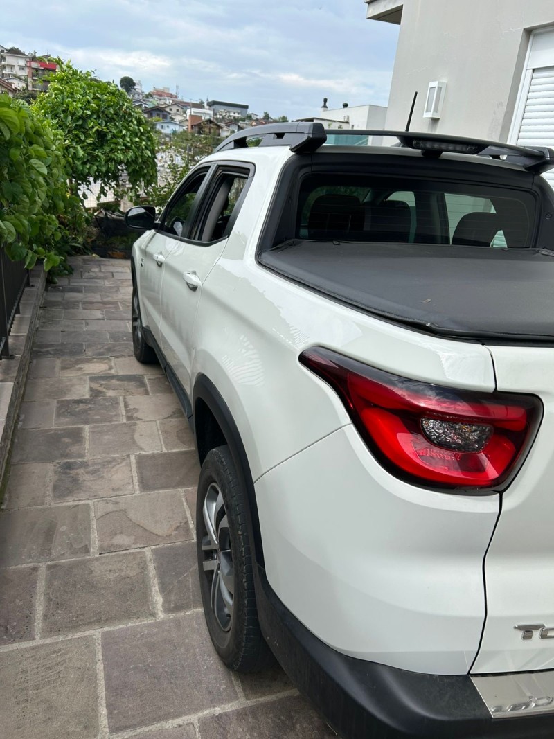 TORO 2.0 16V TURBO DIESEL FREEDOM 4WD AT9 AUTOMÁTICO - 2019 - CAXIAS DO SUL