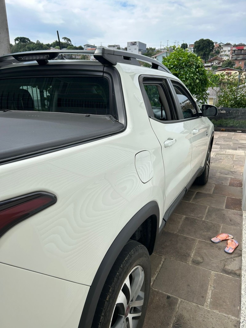 TORO 2.0 16V TURBO DIESEL FREEDOM 4WD AT9 AUTOMÁTICO - 2019 - CAXIAS DO SUL