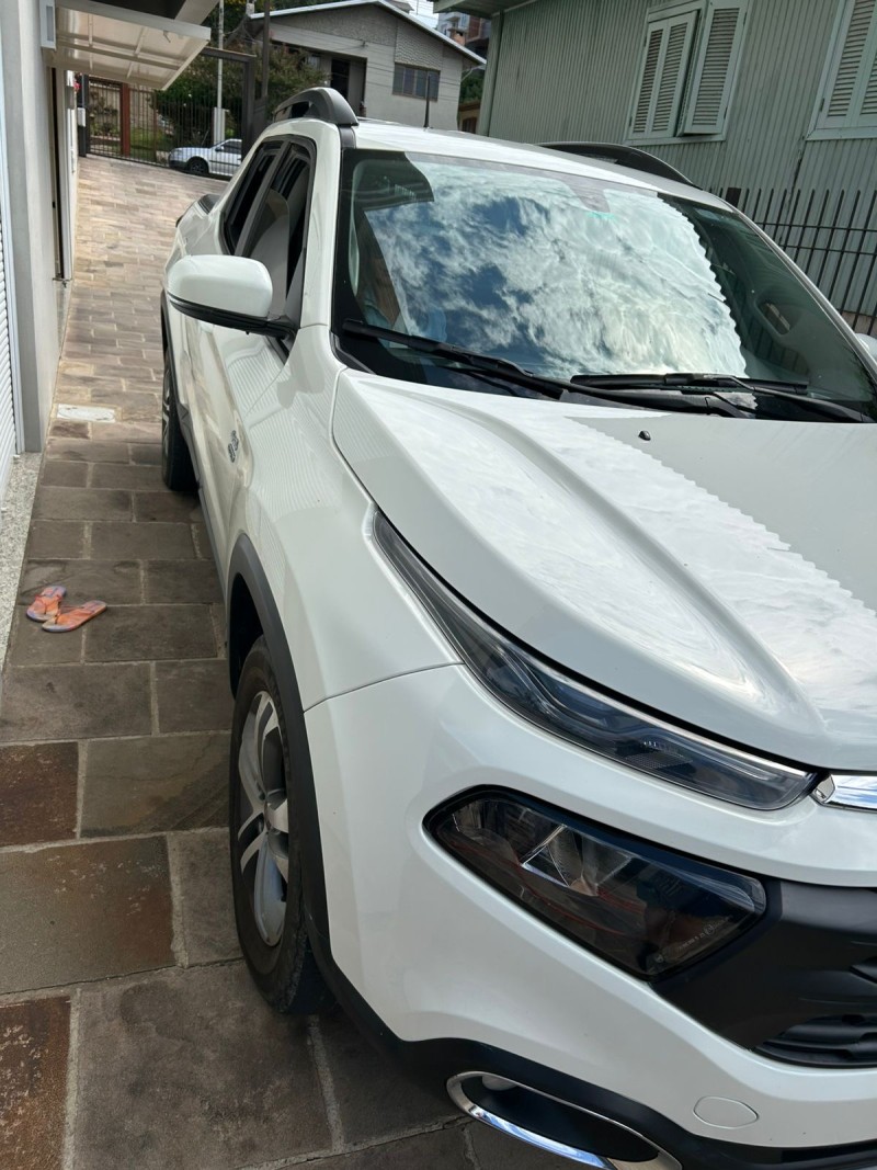 TORO 2.0 16V TURBO DIESEL FREEDOM 4WD AT9 AUTOMÁTICO - 2019 - CAXIAS DO SUL