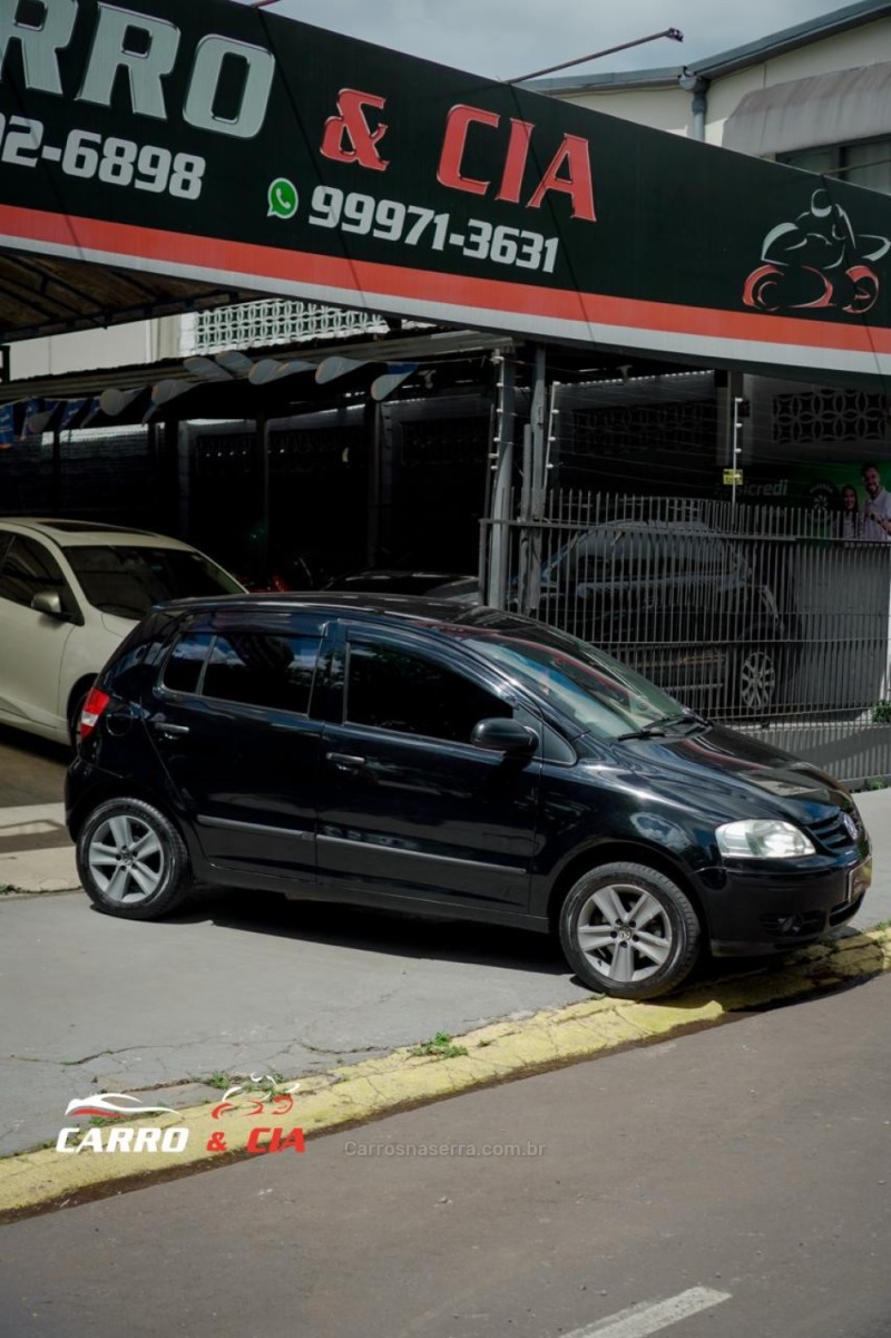 FOX 1.0 MI 8V FLEX 4P MANUAL - 2007 - SANTA CRUZ DO SUL