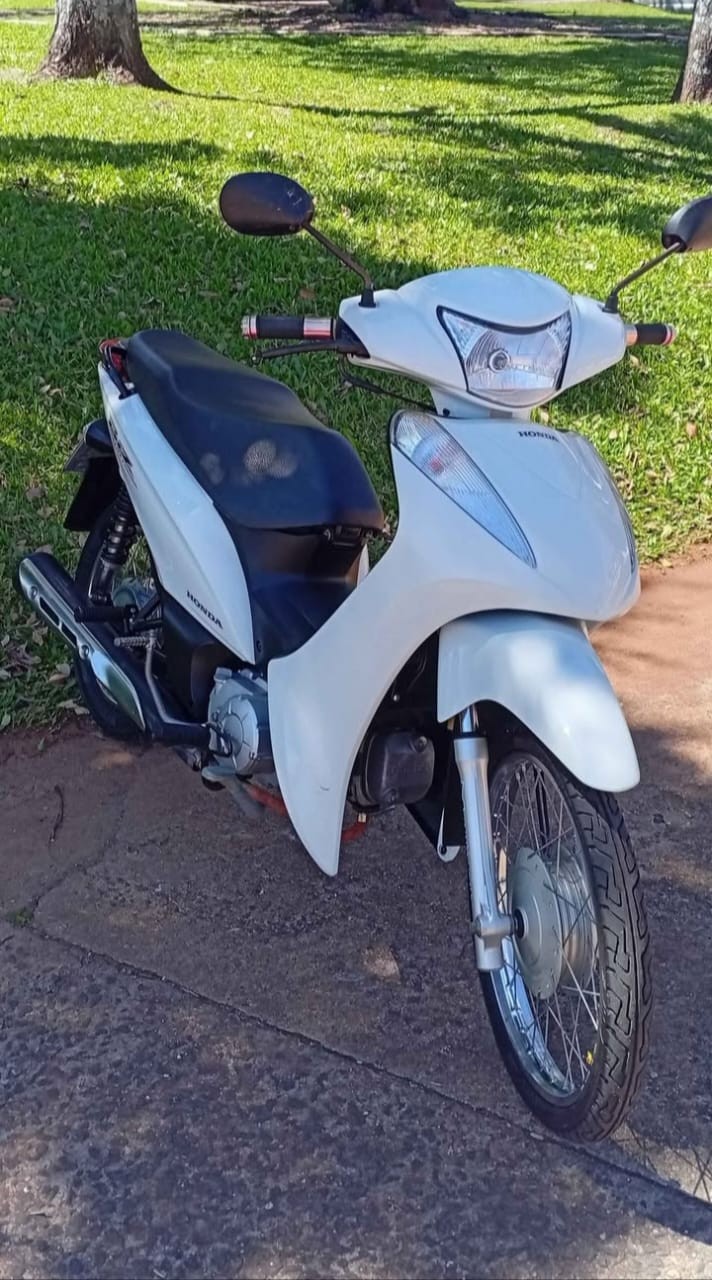 biz 110i  2017 estrela