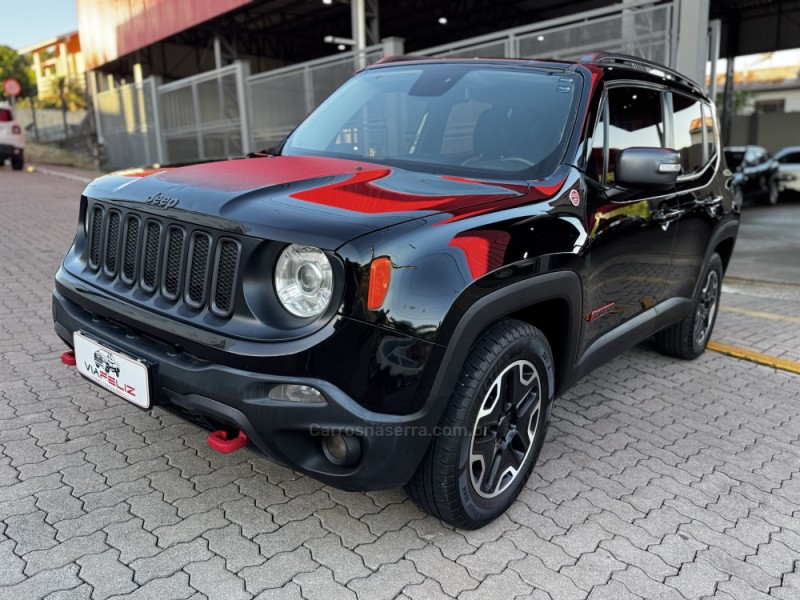 RENEGADE 2.0 16V TURBO DIESEL TRAILHAWK 4P 4X4 AUTOMÁTICO - 2016 - FELIZ