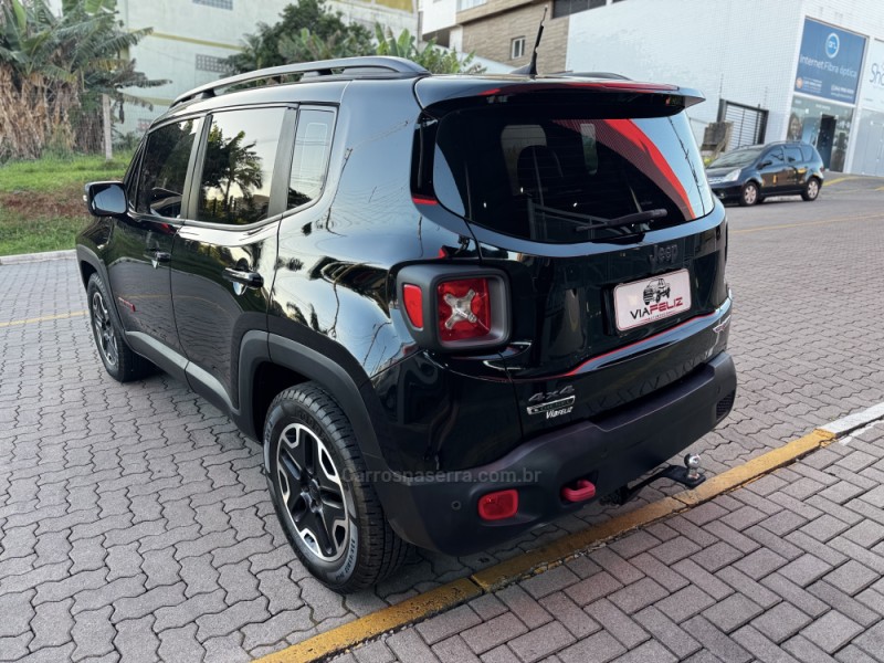 RENEGADE 2.0 16V TURBO DIESEL TRAILHAWK 4P 4X4 AUTOMÁTICO - 2016 - FELIZ