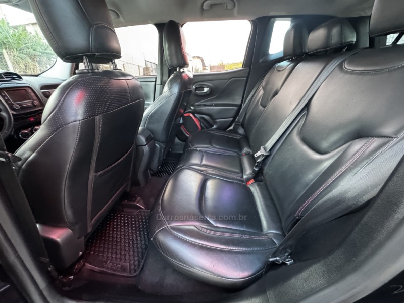 RENEGADE 2.0 16V TURBO DIESEL TRAILHAWK 4P 4X4 AUTOMÁTICO - 2016 - FELIZ