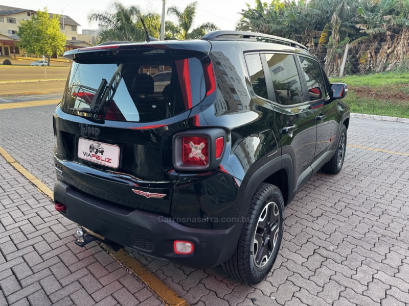 RENEGADE 2.0 16V TURBO DIESEL TRAILHAWK 4P 4X4 AUTOMÁTICO - 2016 - FELIZ