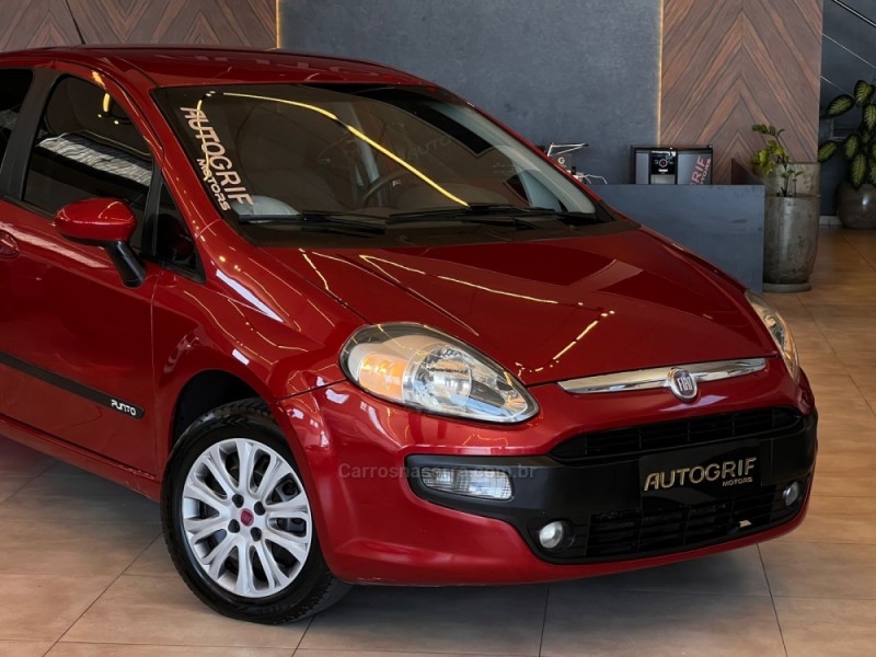 PUNTO 1.4 ATTRACTIVE 8V FLEX 4P MANUAL - 2013 - CAMPO BOM