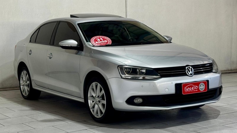 JETTA 2.0 COMFORTLINE FLEX 4P TIPTRONIC - 2014 - ESTâNCIA VELHA