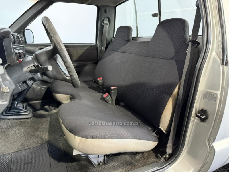 S10 2.2 EFI DLX 4X2 CD 8V GASOLINA 4P MANUAL - 1996 - VACARIA