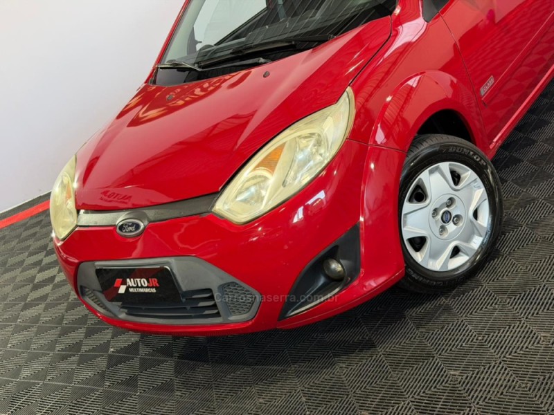 FIESTA 1.6 MPI TREND SEDAN 8V FLEX 4P MANUAL - 2013 - VACARIA