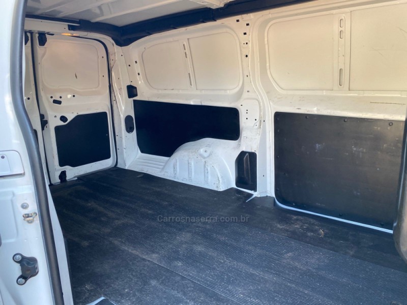 EXPERT 1.5 BLUEHDI CARGO DIESEL MANUAL - 2023 - LAJEADO