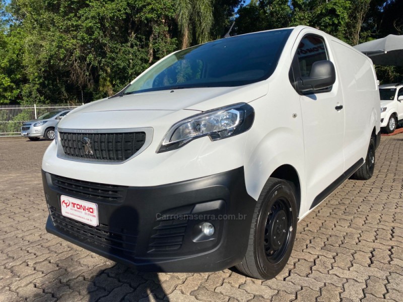 EXPERT 1.5 BLUEHDI CARGO DIESEL MANUAL - 2023 - LAJEADO