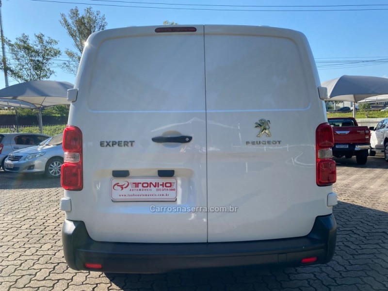 EXPERT 1.5 BLUEHDI CARGO DIESEL MANUAL - 2023 - LAJEADO