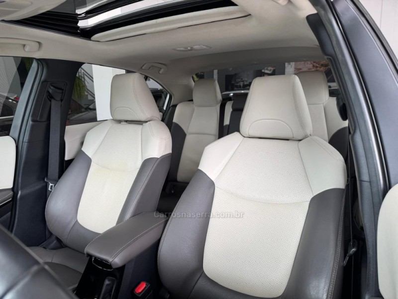 COROLLA 1.8 ALTIS PREMIUM 16V HÍBRIDO 4P AUTOMÁTICO - 2022 - SãO LEOPOLDO
