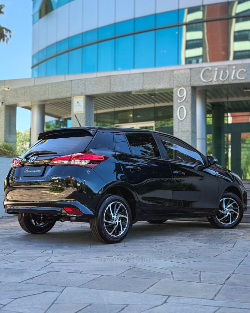 YARIS 1.5 XS 16V FLEX 4P AUTOMÁTICO - 2024 - NOVO HAMBURGO