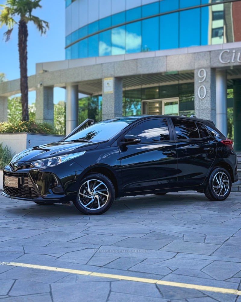 YARIS 1.5 XS 16V FLEX 4P AUTOMÁTICO - 2024 - NOVO HAMBURGO