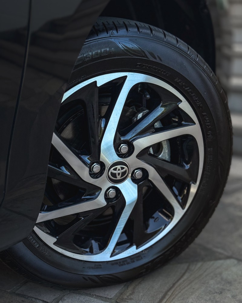 YARIS 1.5 XS 16V FLEX 4P AUTOMÁTICO - 2024 - NOVO HAMBURGO