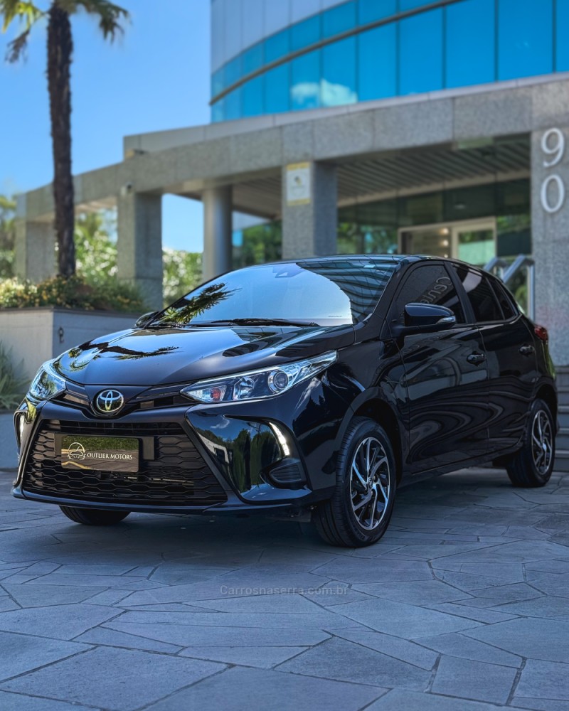 YARIS 1.5 XS 16V FLEX 4P AUTOMÁTICO - 2024 - NOVO HAMBURGO