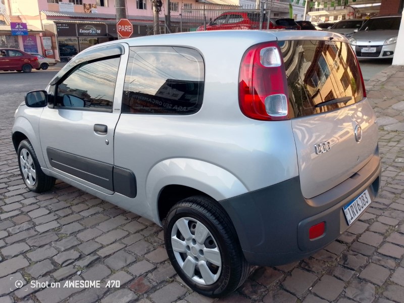 UNO 1.0 EVO VIVACE 8V FLEX 2P MANUAL - 2012 - CAXIAS DO SUL