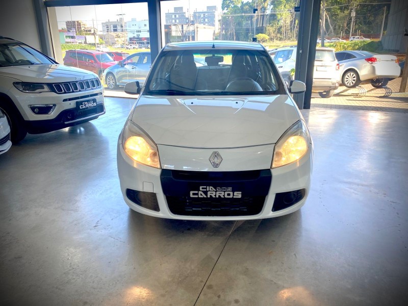 SANDERO 1.6 EXPRESSION 16V FLEX 4P MANUAL - 2012 - LAJEADO