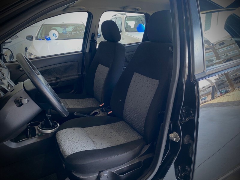 FIESTA 1.6 ROCAM HATCH 8V FLEX 4P MANUAL - 2012 - LAJEADO