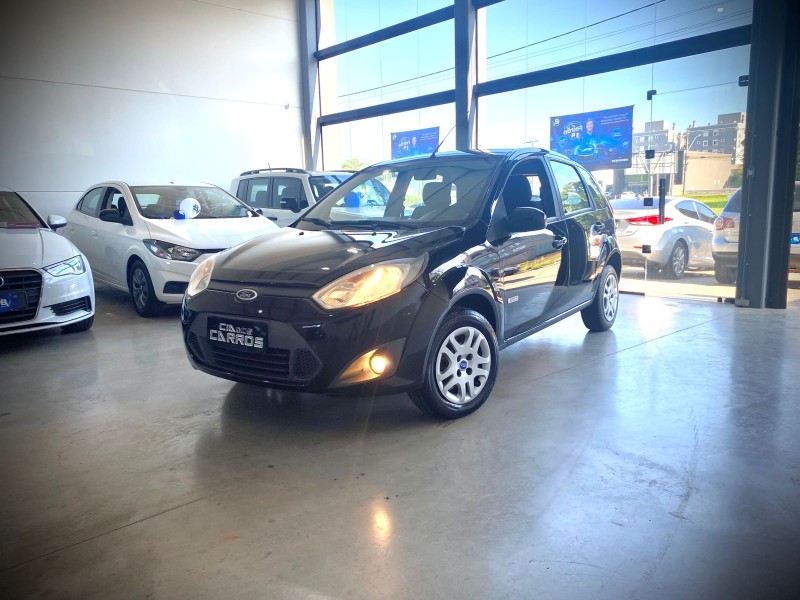 FIESTA 1.6 ROCAM HATCH 8V FLEX 4P MANUAL - 2012 - LAJEADO