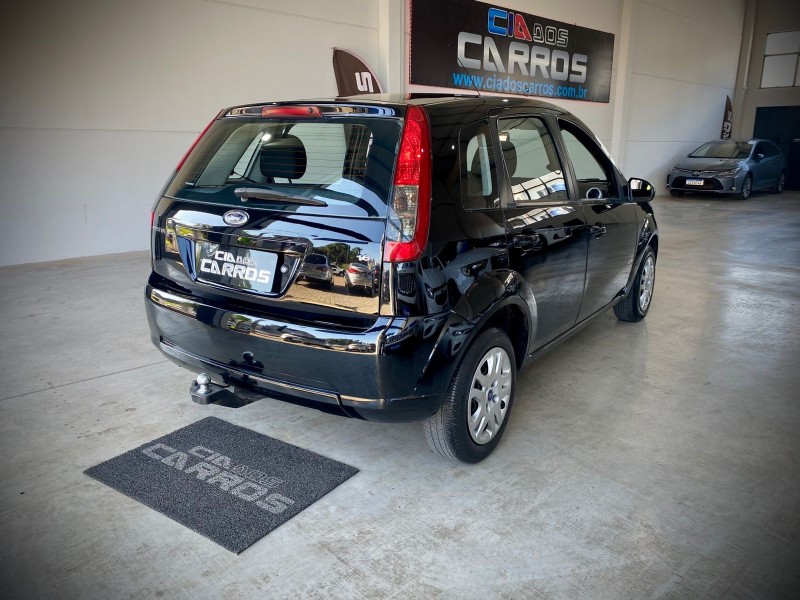 FIESTA 1.6 ROCAM HATCH 8V FLEX 4P MANUAL - 2012 - LAJEADO