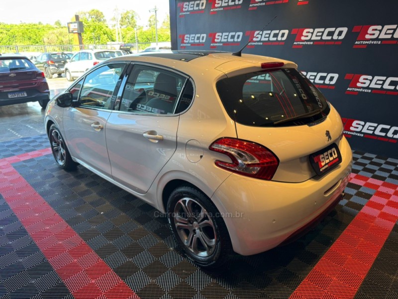 208 1.6 GRIFFE 16V FLEX 4P AUTOMÁTICO - 2015 - PASSO FUNDO