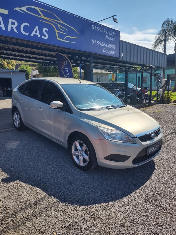 FOCUS 1.6 SE 8V FLEX 4P MANUAL - 2010 - VALE REAL