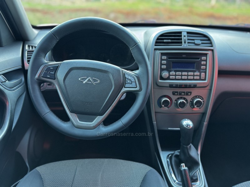 TIGGO 2.0 16V GASOLINA 4P MANUAL - 2015 - FELIZ