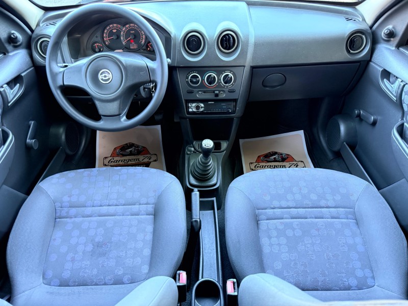 PRISMA 1.4 MPFI JOY 8V FLEX 4P MANUAL - 2009 - TRêS COROAS