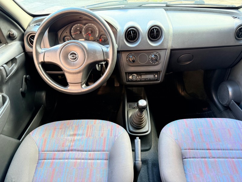 CELTA 1.0 MPFI LIFE 8V FLEX 2P MANUAL - 2010 - TRêS COROAS