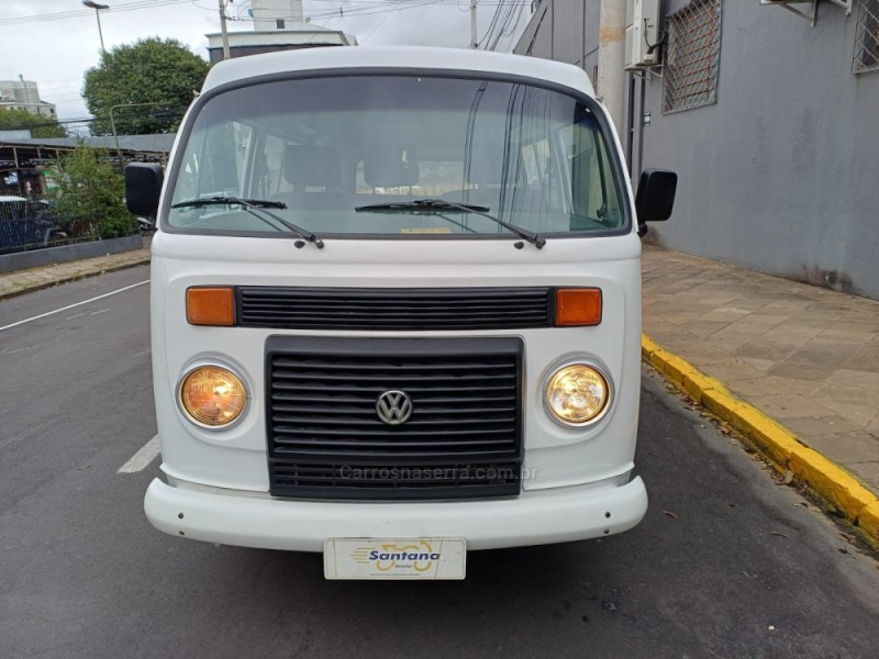 KOMBI 1.4 MI STD LOTAÇÃO 8V FLEX 3P MANUAL - 2008 - PASSO FUNDO