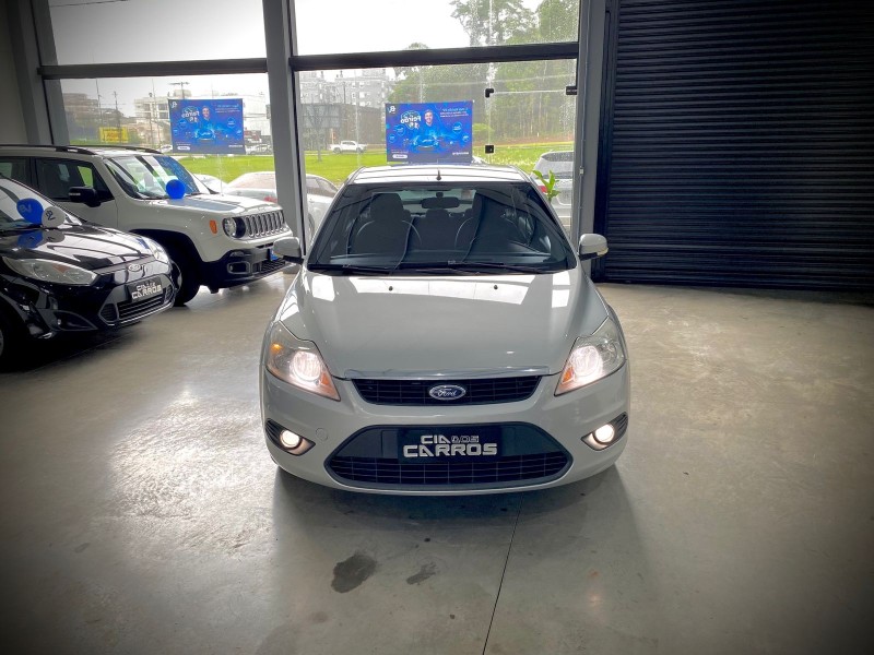 FOCUS 2.0 SE 16V FLEX 4P AUTOMÁTICO - 2011 - LAJEADO