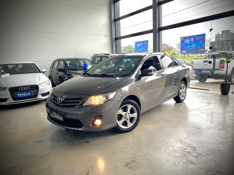 COROLLA 2.0 XEI 16V FLEX 4P AUTOMÁTICO - 2013 - LAJEADO