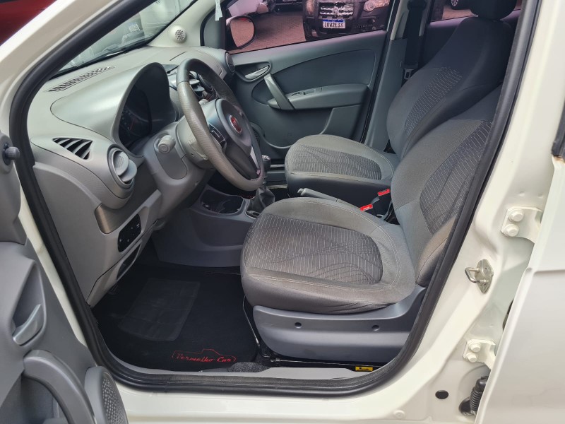 PALIO 1.4 EVO ATTRACTIVE ITALIA 8V FLEX 5P MANUAL - 2014 - CAXIAS DO SUL