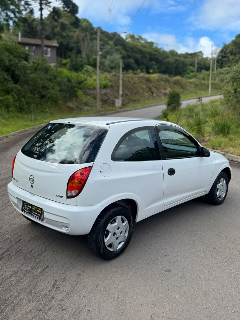 CELTA 1.0 MPFI VHC 8V GASOLINA 2P MANUAL - 2004 - BENTO GONçALVES