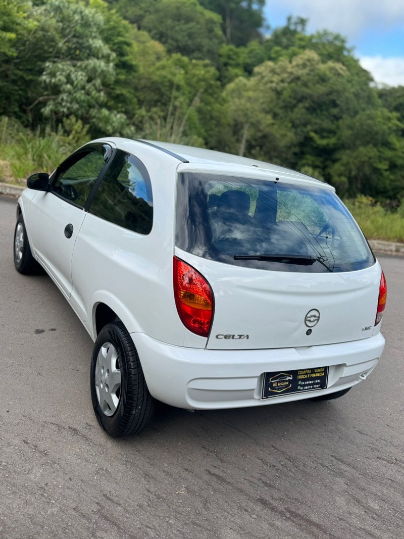 CELTA 1.0 MPFI VHC 8V GASOLINA 2P MANUAL - 2004 - BENTO GONçALVES