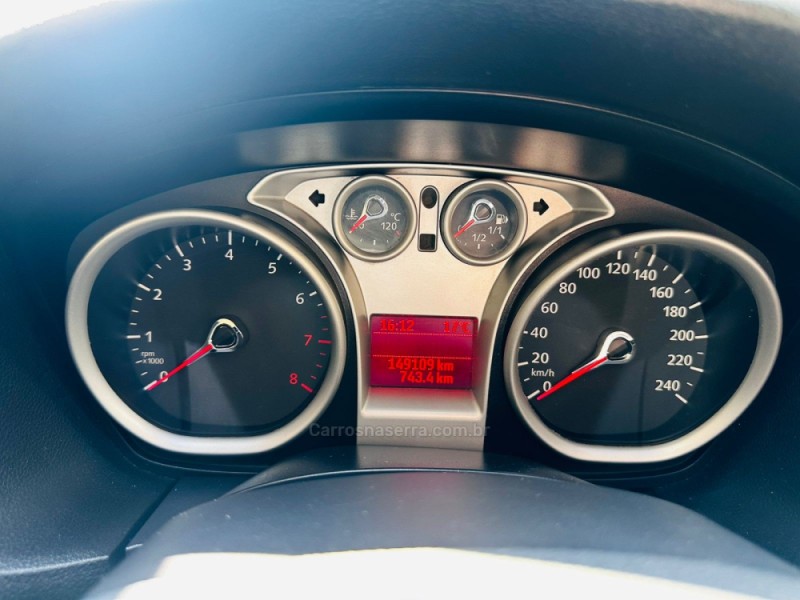 FOCUS 1.6 GLX 16V FLEX 4P MANUAL - 2013 - CAXIAS DO SUL