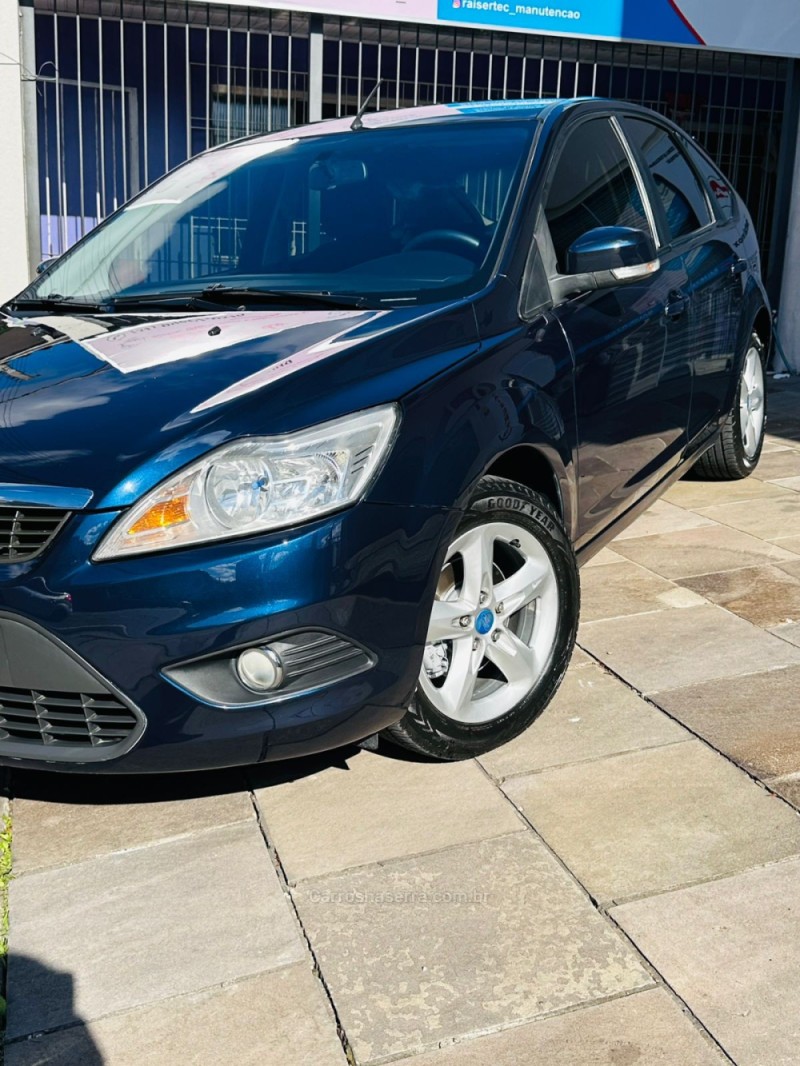 focus 1.6 glx 16v flex 4p manual 2013 caxias do sul