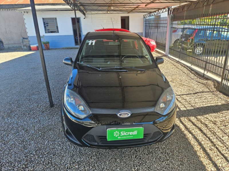 FIESTA 1.6 MPI CLASS SEDAN 8V FLEX 4P MANUAL - 2011 - VERANóPOLIS