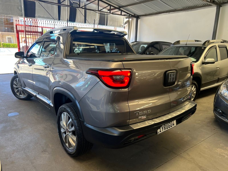 TORO 2.0 16V TURBO DIESEL VOLCANO 4WD AUTOMÁTICO - 2019 - CAXIAS DO SUL