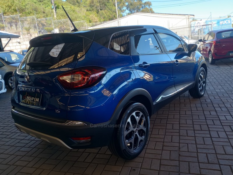 CAPTUR 1.3 INTENSE TURBO 16V FLEX 5P AUTOMÁTICO - 2022 - CAXIAS DO SUL