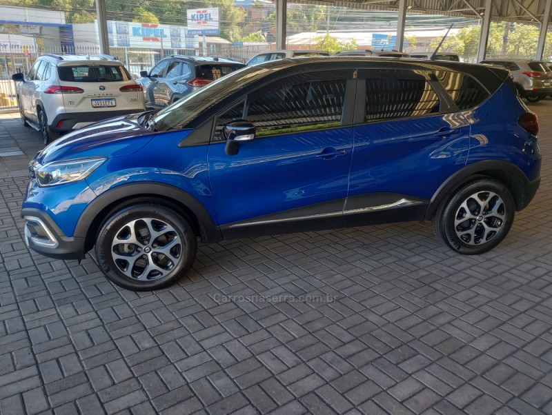 CAPTUR 1.3 INTENSE TURBO 16V FLEX 5P AUTOMÁTICO - 2022 - CAXIAS DO SUL
