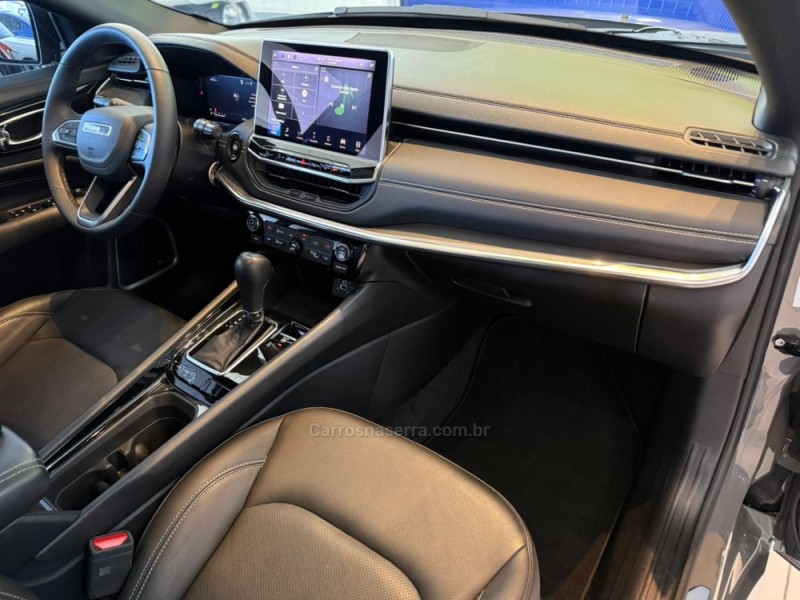 COMPASS 1.3 SERIE S T270 16V TURBO FLEX 4P AUTOMÁTICO - 2025 - SãO LEOPOLDO