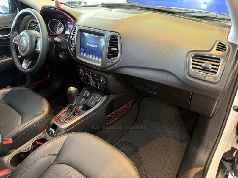 COMPASS 2.0 TRAILHAWK TD350 TURBO DIESEL 4X4 4P AUTOMÁTICO - 2019 - SãO LEOPOLDO